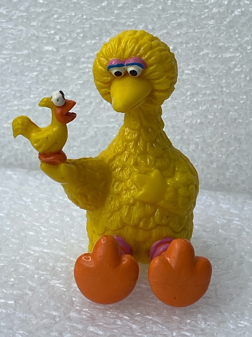 Vintage Sesame Street Big Bird Holding a Little Bird PVC Figure Muppets Applause